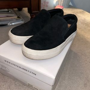 Black Steve Madden suede slip on shoes